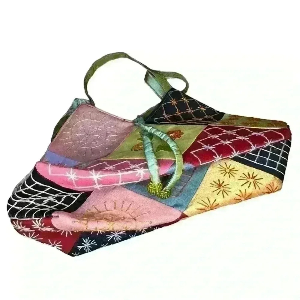 Boho Style Embroidered Patchwork Purse - image 4